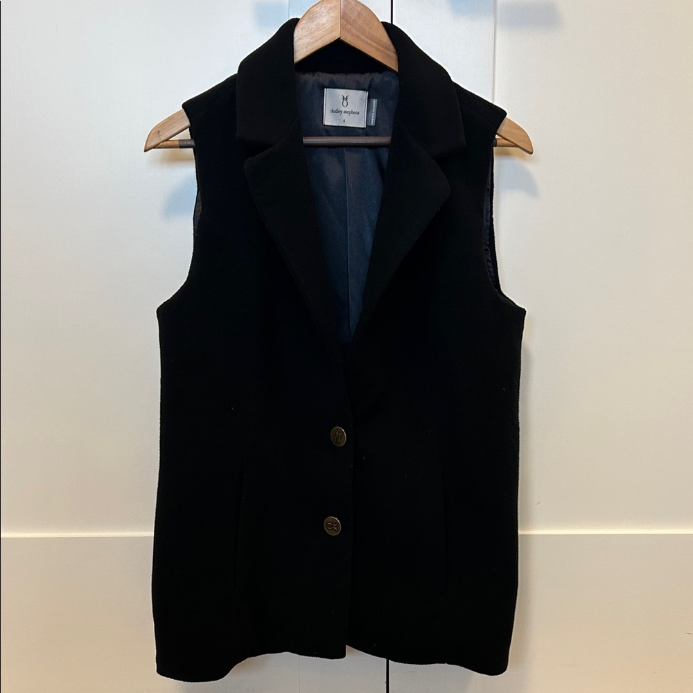 Dudley Stephens Pacific Vest